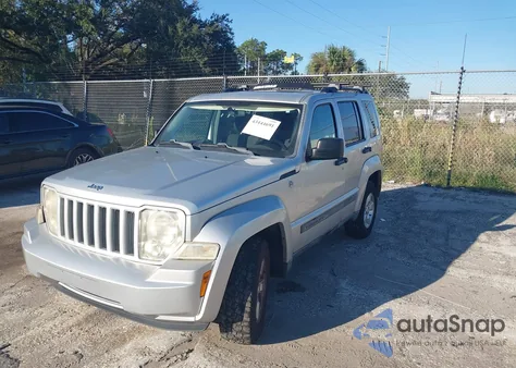 2011 Jeep Liberty Sport z USA, uszkodzony, nr VIN 1J4PN2GK7BW587794